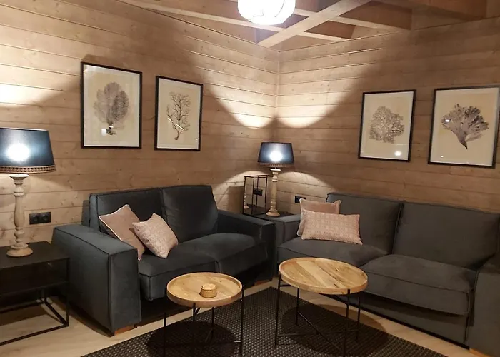 Casa Sallent Con Banera Hidromasaje Y Jardin Villa Sallent de Gállego