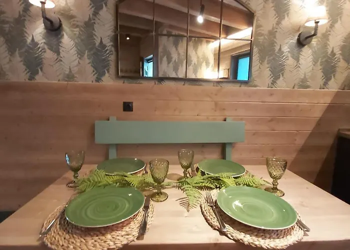 Villa Casa Sallent Con Banera Hidromasaje Y Jardin *